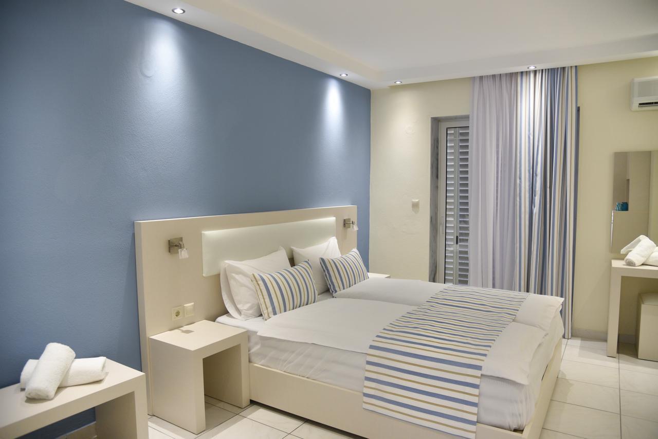 Blue Senses Hotel Sarti Buitenkant foto