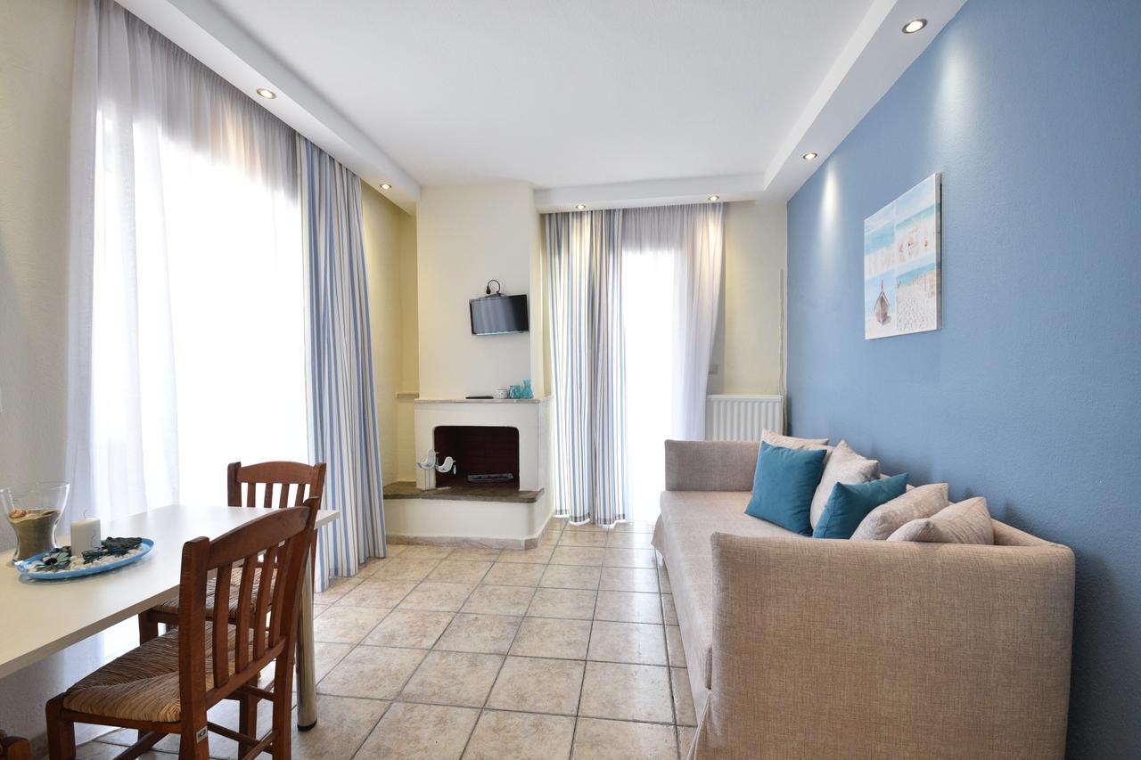 Blue Senses Hotel Sarti Buitenkant foto